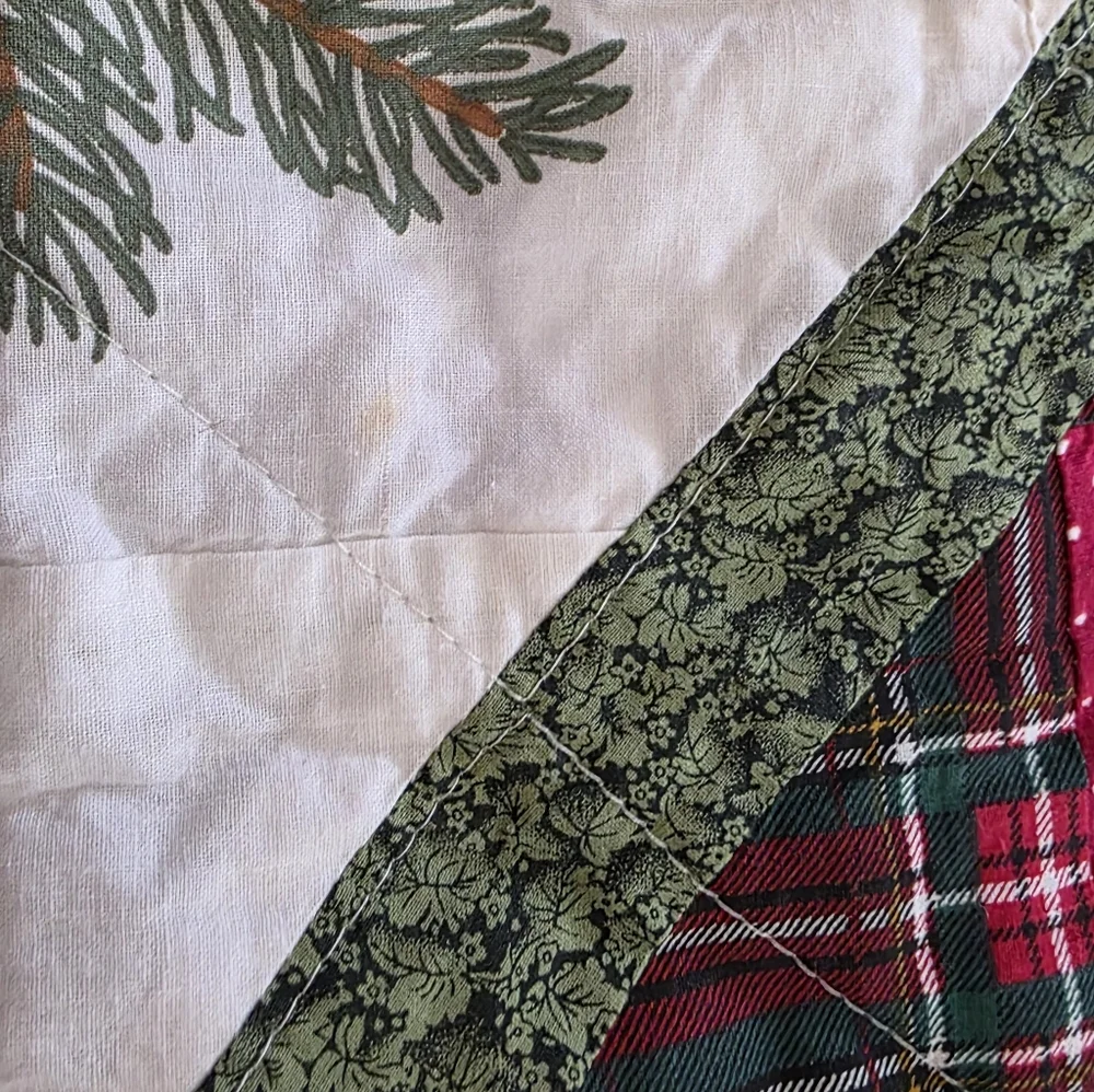 Festive Cardinal Holiday Quilt Pillow Case